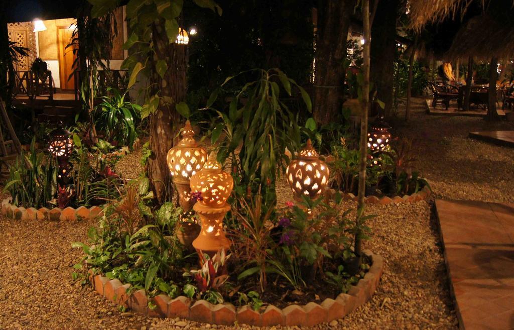 Mut Mee Garden Guest House Nong Khai Exterior foto